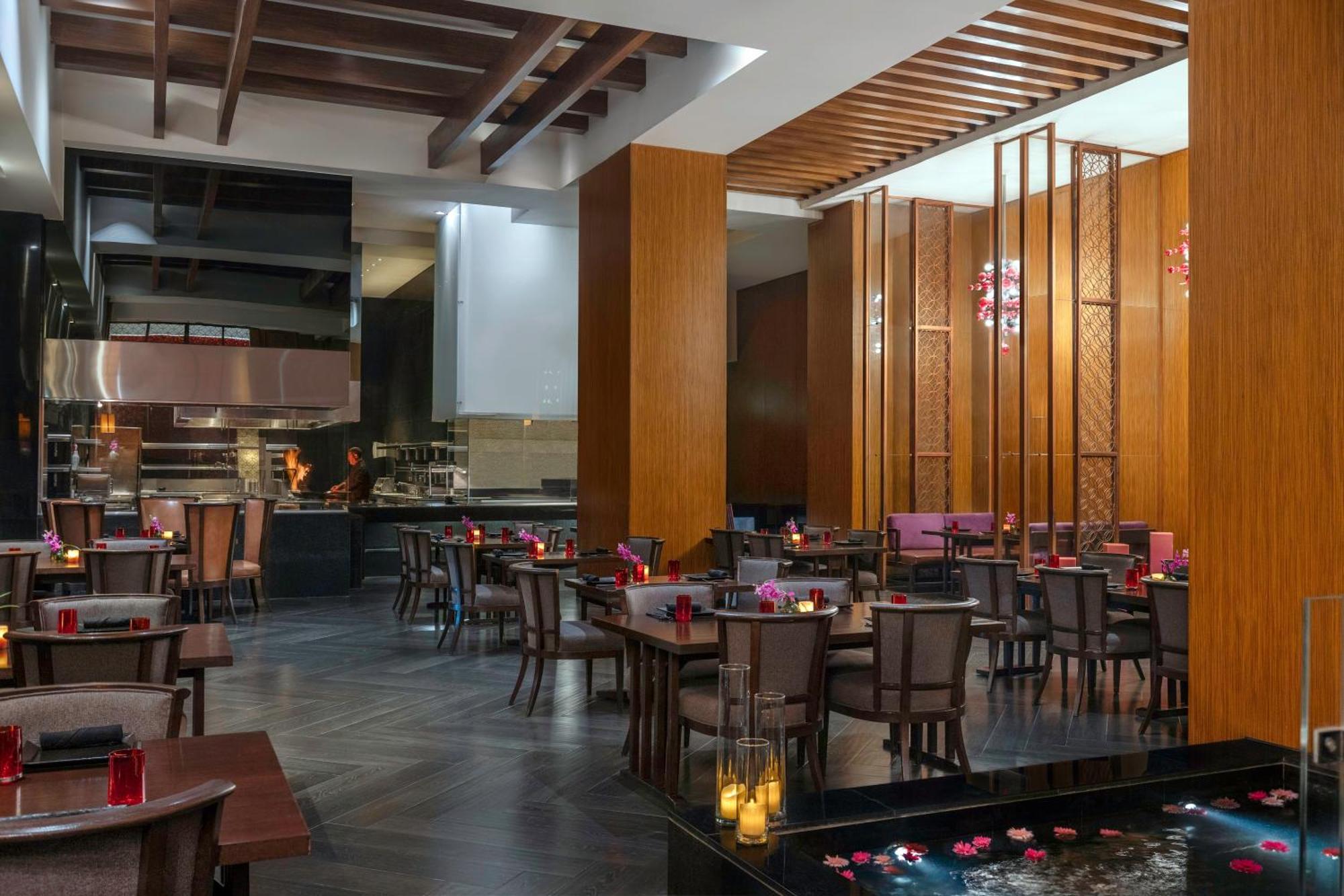 Sofitel Cairo Downtown Nile Otel Dış mekan fotoğraf The interior of the restaurant