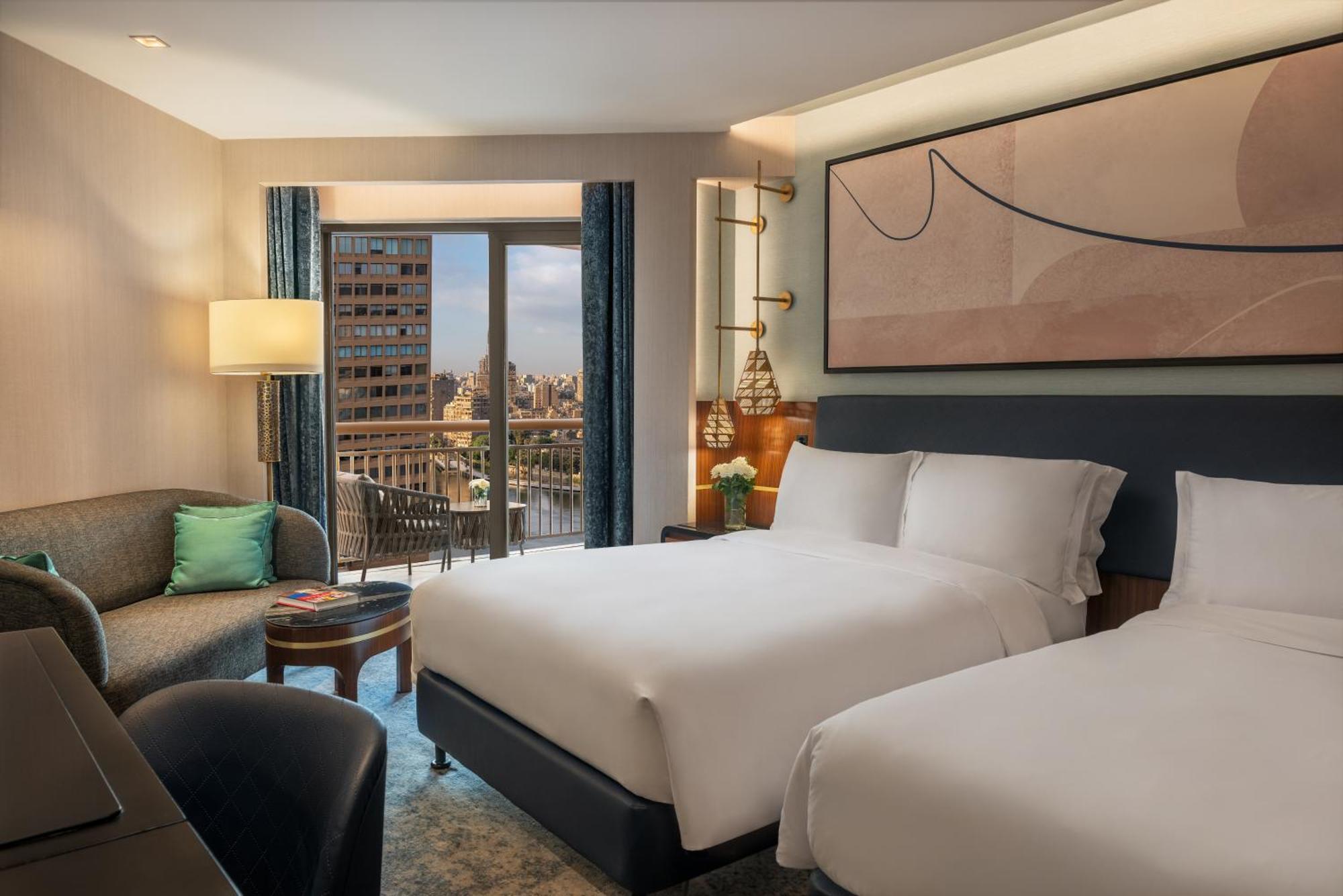 Sofitel Cairo Downtown Nile Otel Dış mekan fotoğraf Deluxe Room